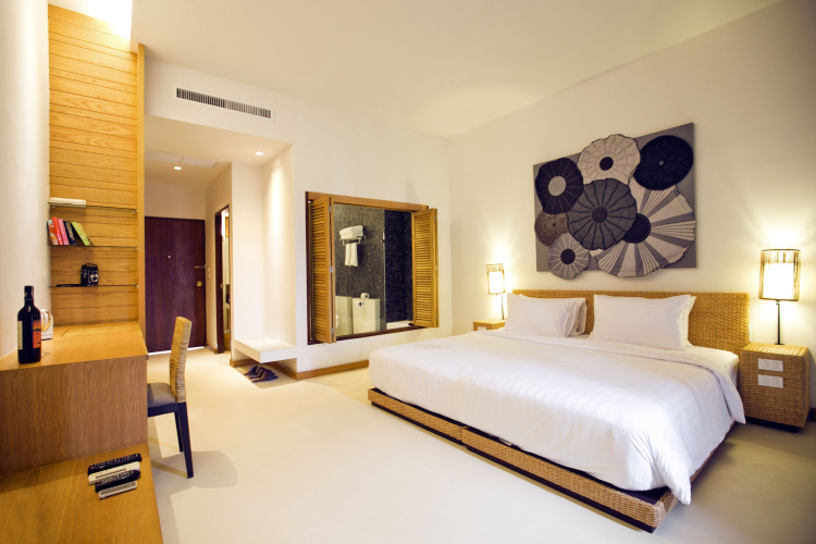 Deluxe room with balcony and with ocean view