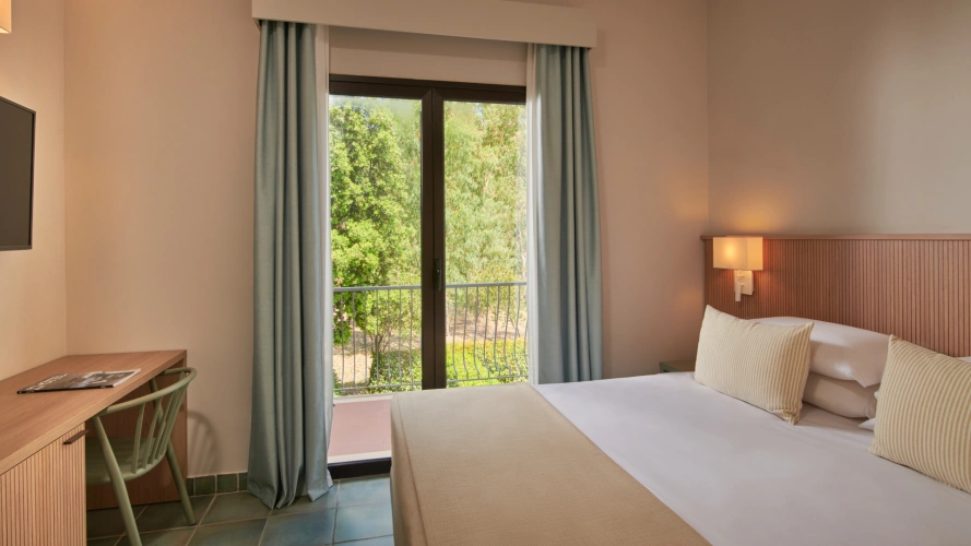 Superior room with balcony