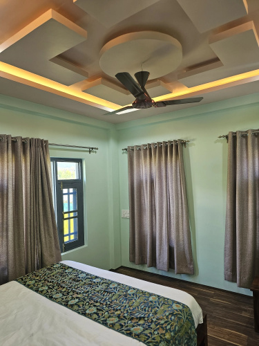 Riverwood Kokernag Hotel