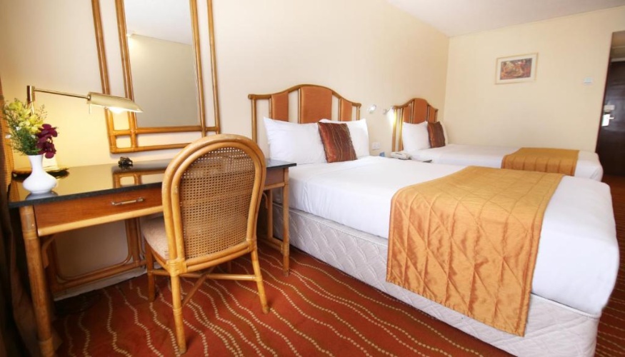 Standard Triple room with view