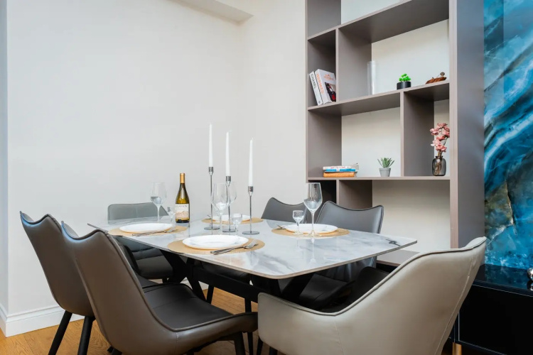 On Pushkin Str. 25-58 Apartments