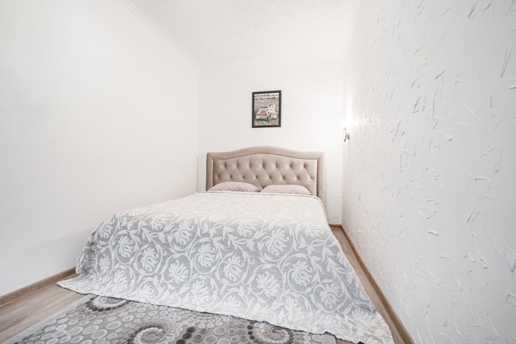 2 Bedrooms Apartment with balcony and with city view