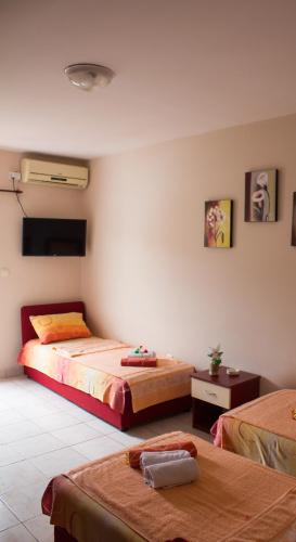 Adria Hotel