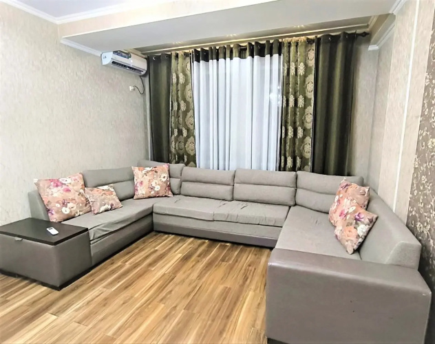 Na Prospekte CHuj Flat