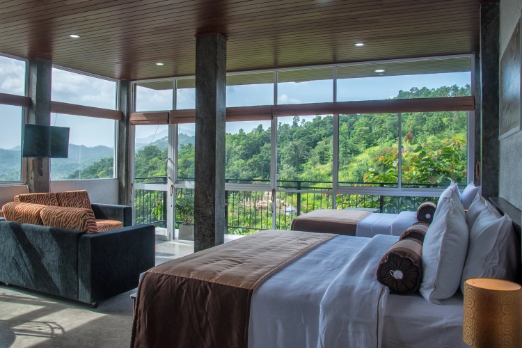 Superior Triple room