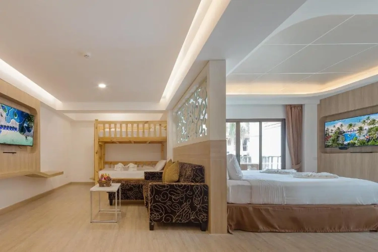 Family Double Suite