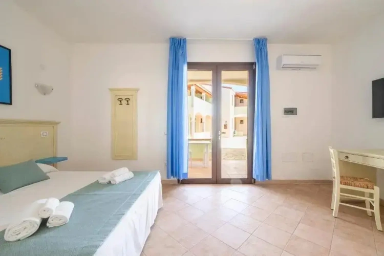 Superior Quadruple room with balcony