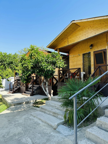 Bugenvilliya Guest House