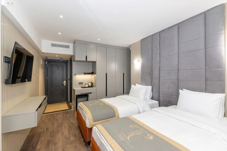 Standard Triple Family room