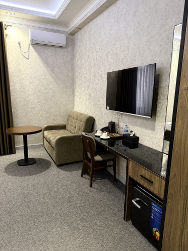 Loren Hotel