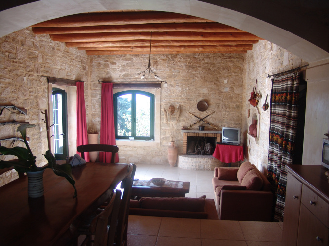 Aloni Villa