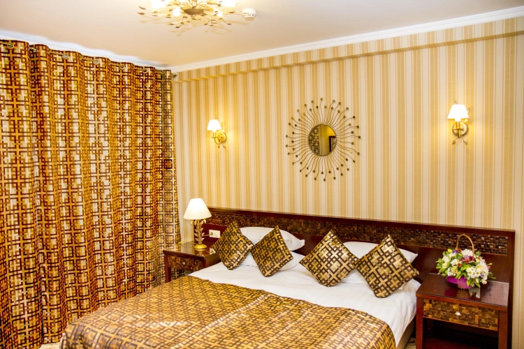 Double Suite