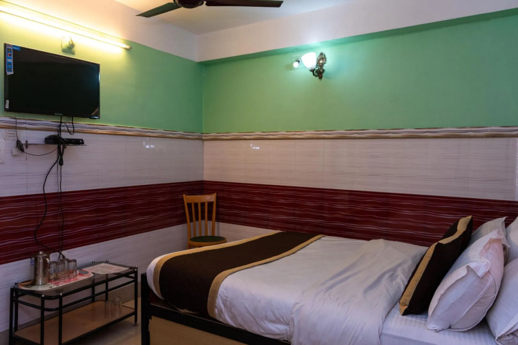 Choudhary Hotel