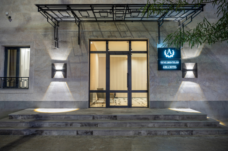 Aeka Hotel
