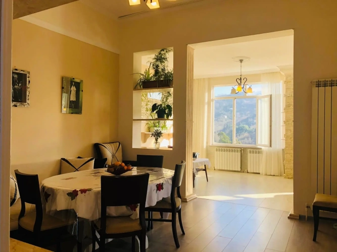 2 Bedrooms Apartment with balcony and with view