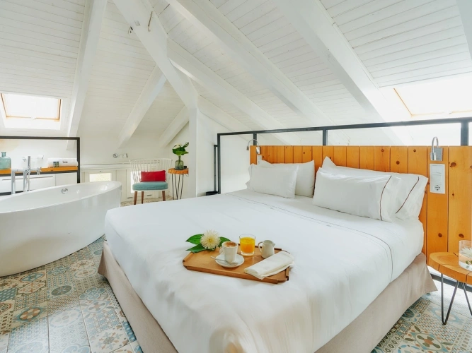 Deluxe Double room