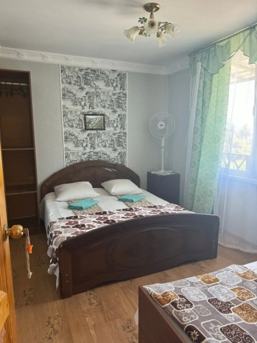 Economy Triple room