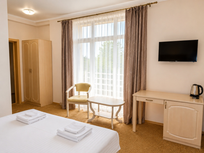 2 Bedrooms Apartment