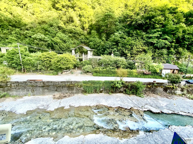V Zhoekvarskom Uschelye Mini Hotel