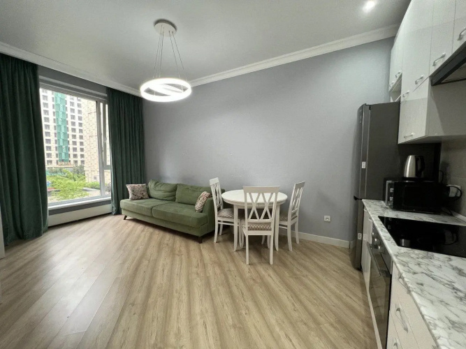 V Tsentre Goroda v Krasivom Meste Flat