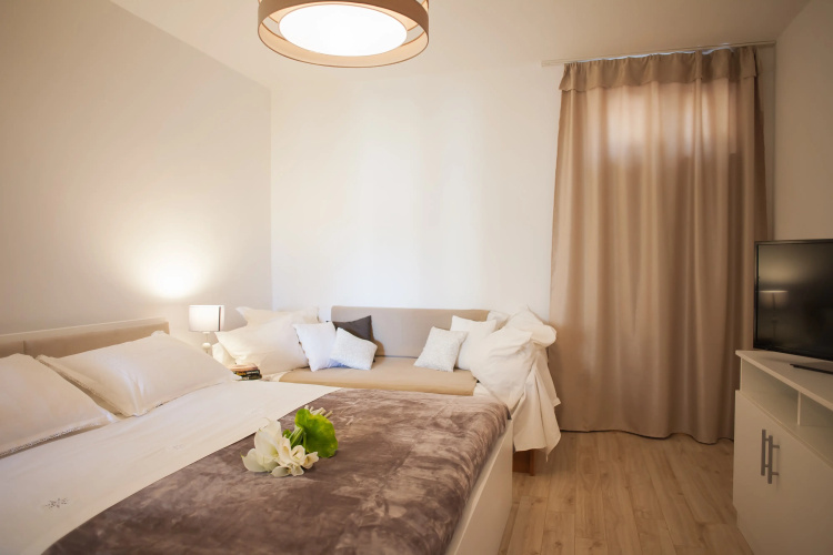 Hana Home-Barbara Apartments