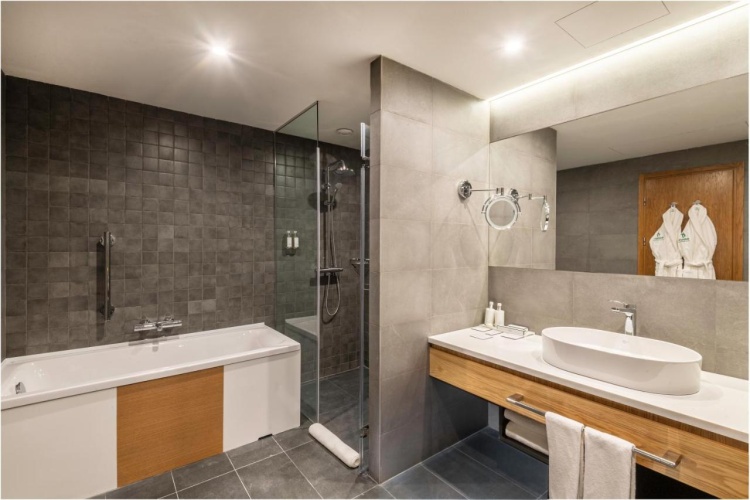 Holiday Inn Yerevan - Republic Square photo 42