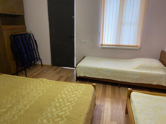 Economy Quadruple room