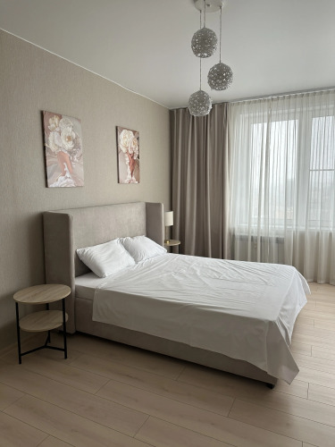 Фотография номера квартиры Квартира Krasroom с 3 комнатами в ЖК Параллели