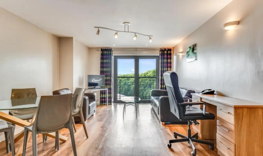 2 Bedrooms Suite
