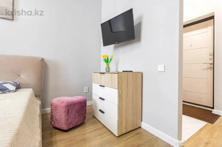 Tsvetuschiy Sad Flat
