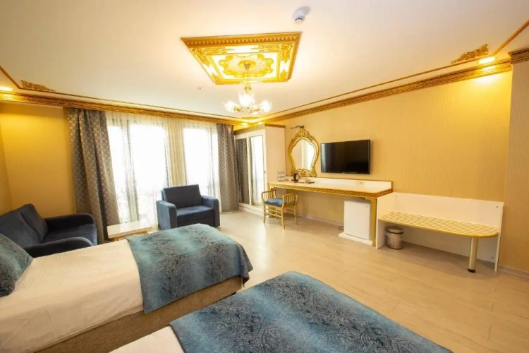 Deluxe Triple room