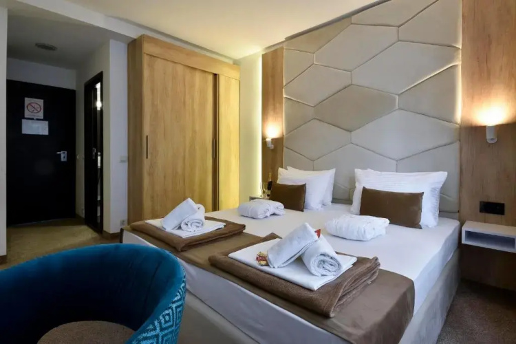 Sumadija Hotel