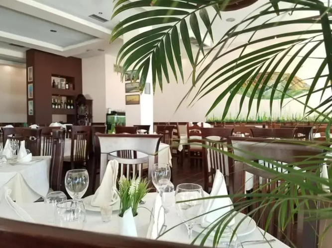 Edart Hotel