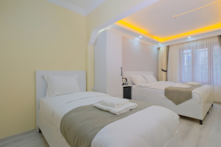 Triple room