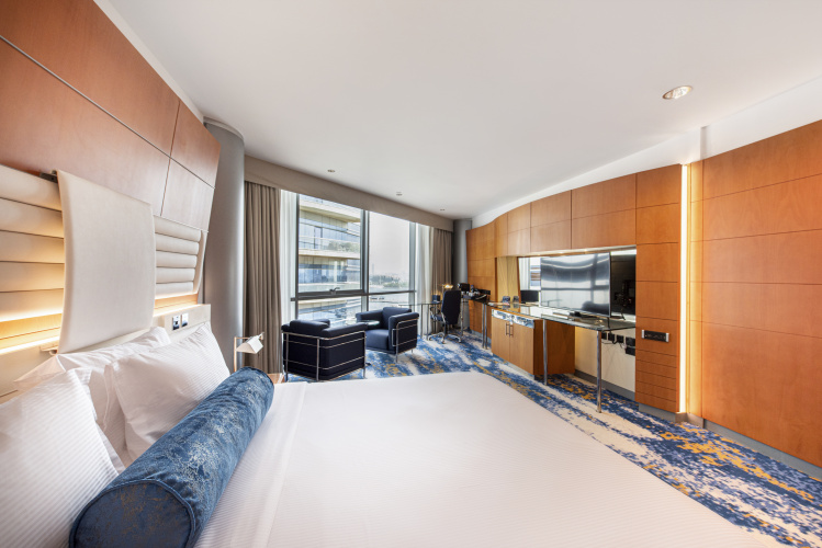 Golden Sands Hotel Creek photo 16
