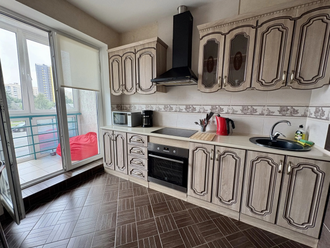 Komfortnaya Studiya V Sovremennom Dome Flat