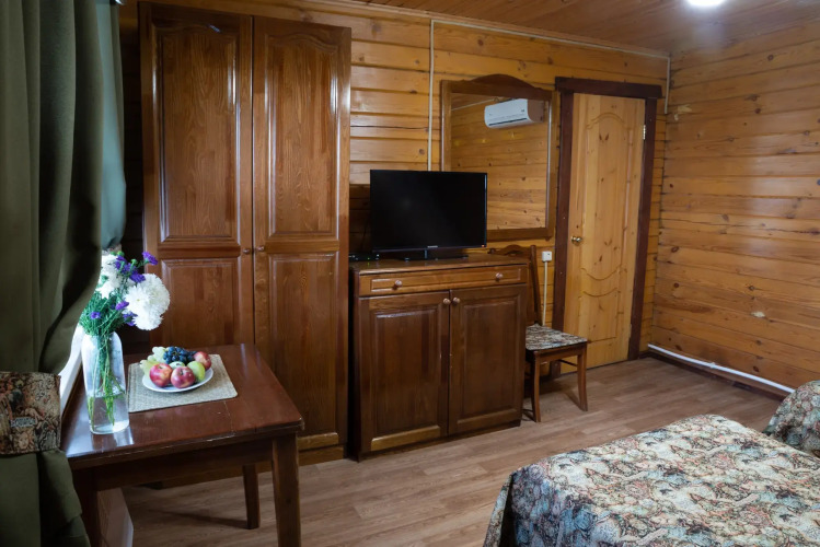 Фотография номера базы отдыха Золотой Лотос