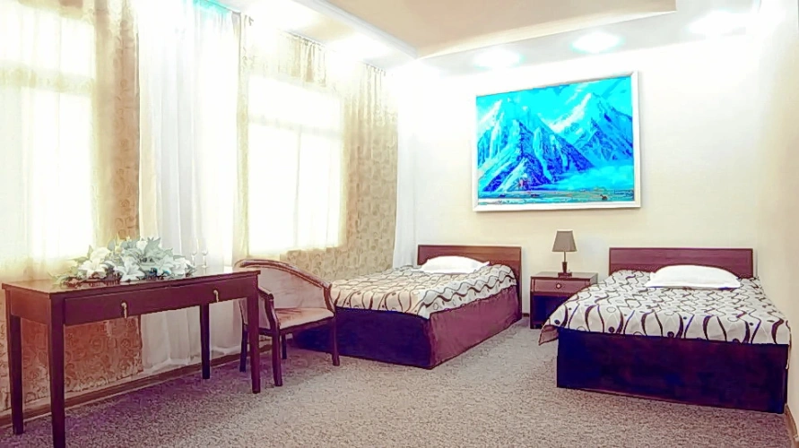 Standard Double room with view