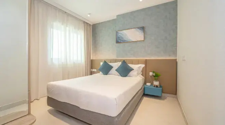 Business Apartment