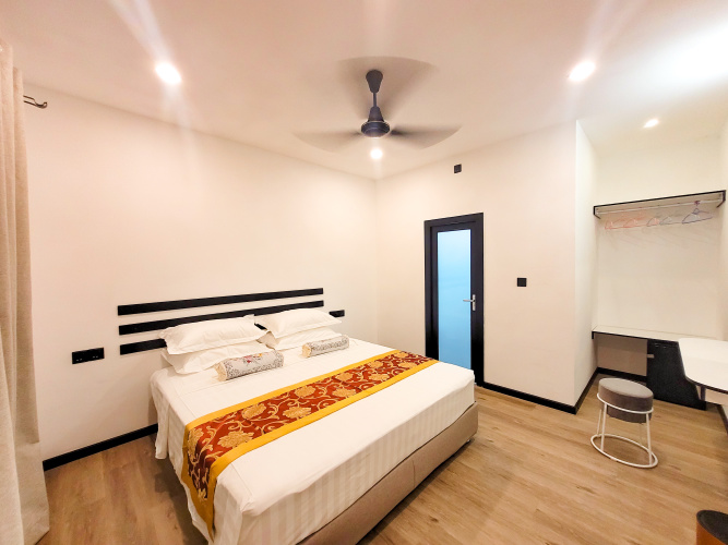 Deluxe Double room with view