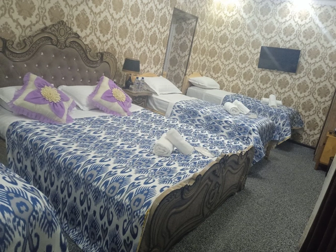 Economy Quintuple room with view