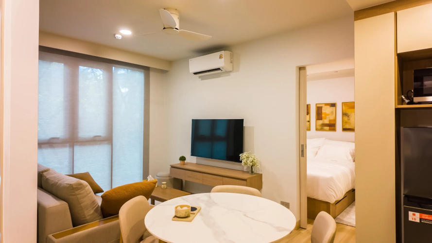 2 Spalni V Skypark Apartment