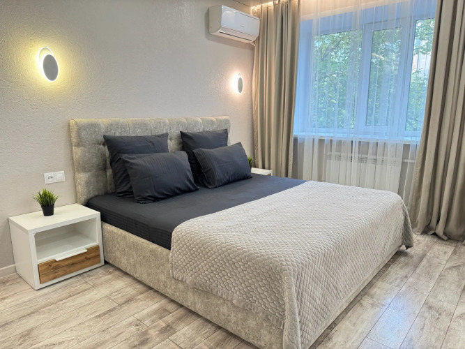 Фотография номера квартиры Квартира Элитная студия в центре города