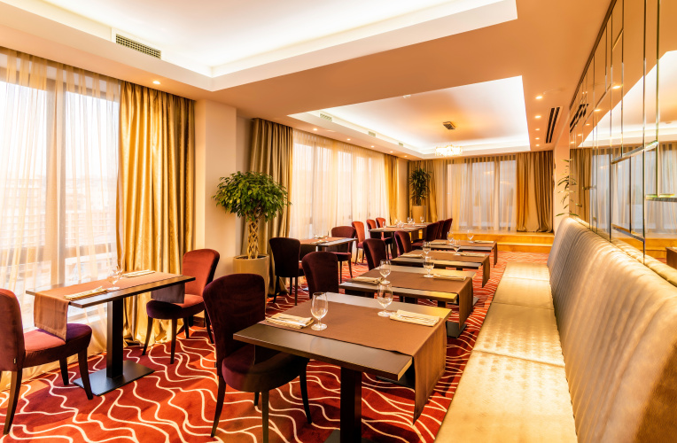 Ramada Hotel & Suites by Wyndham Yerevan photo 13