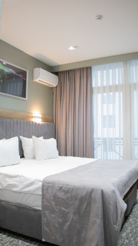 Superior Double room with city view