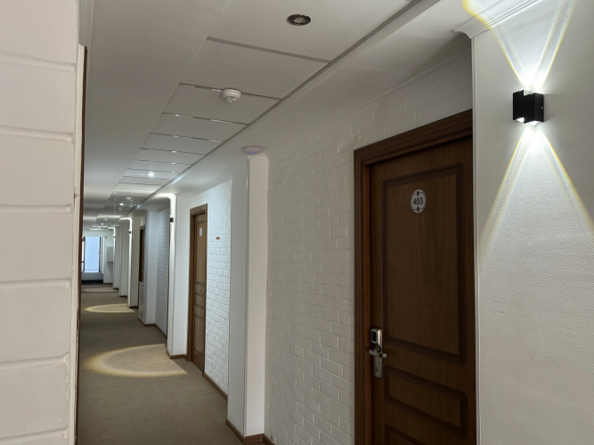 Afsona Hotel