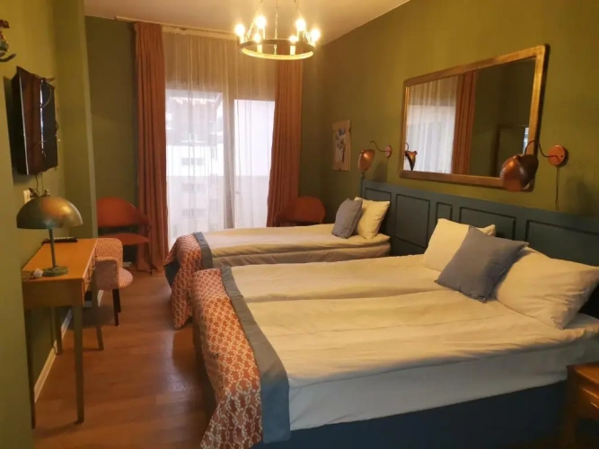 Standard Triple room with balcony