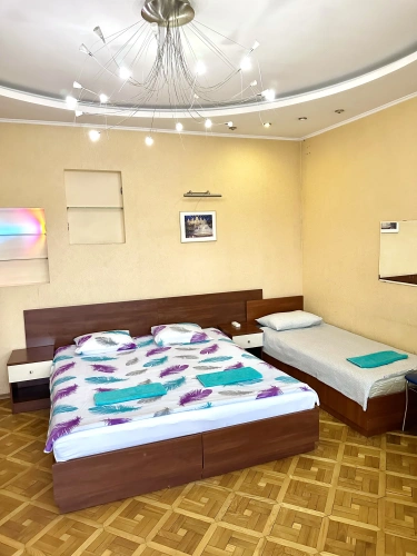 Standard Triple room with city view