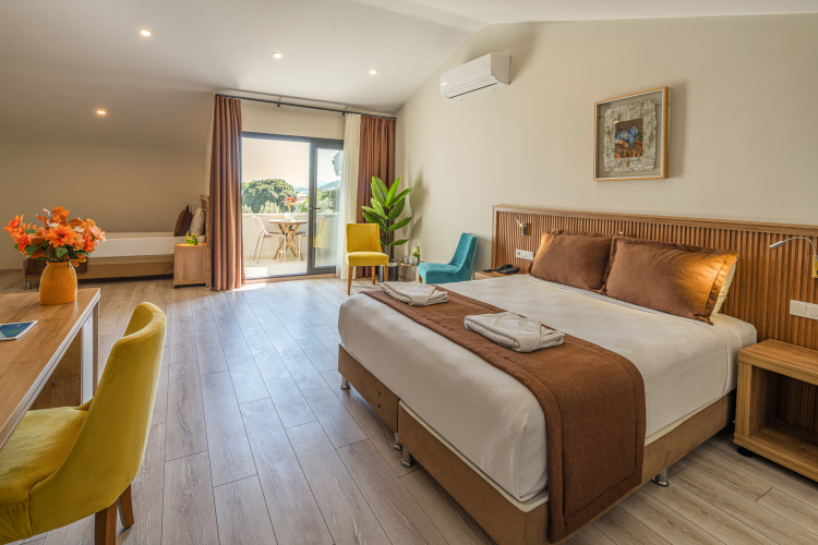 Superior Double room with balcony