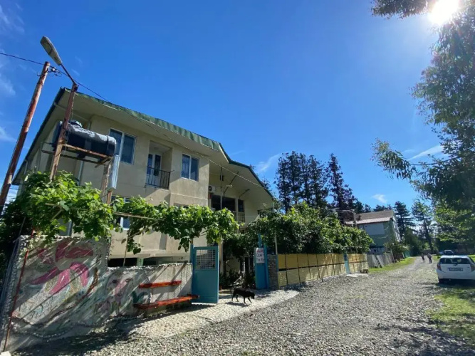 Mari Guest house